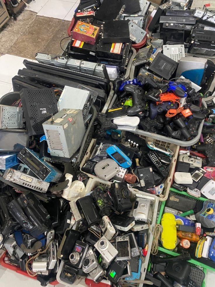 E-Waste Scrap - ई-कचरा